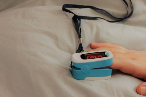 pulse oximeter; oxygen saturation needs to be monitored during physical therapy for patients with COVID-19